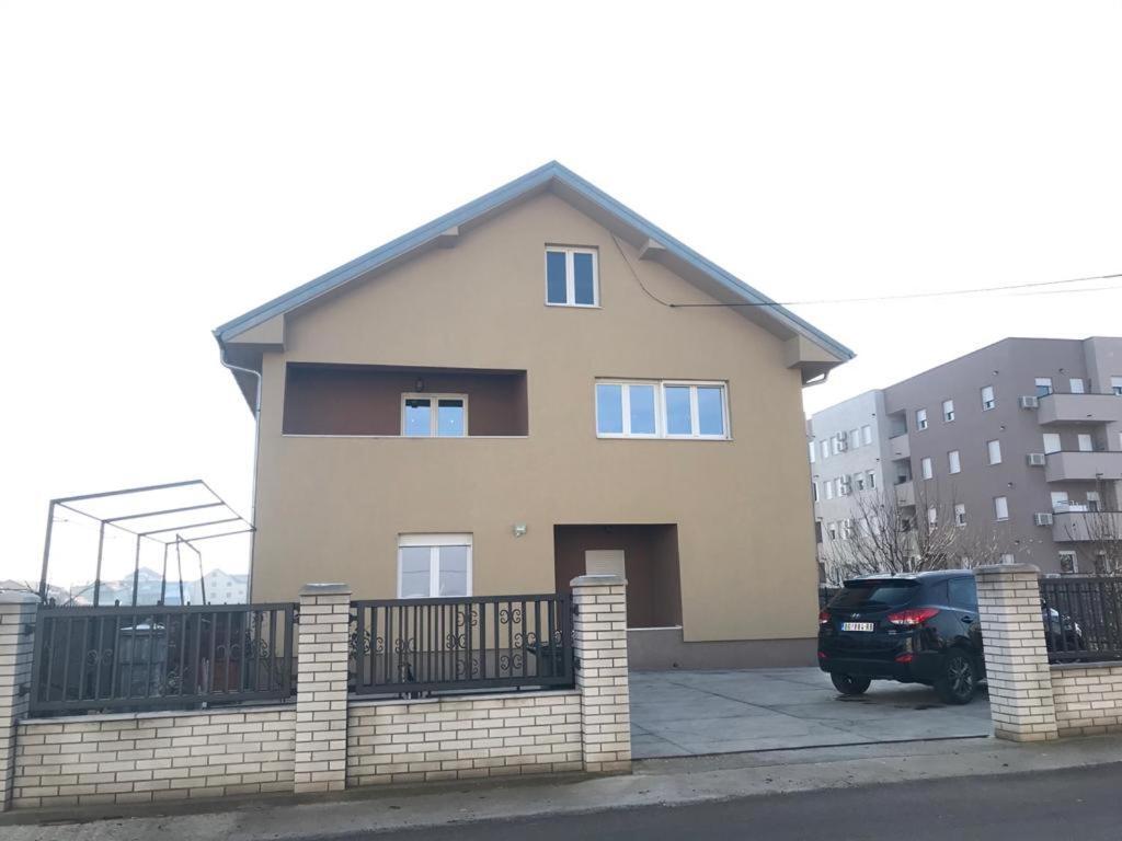 Mm Apartmani Belgrado Exterior foto